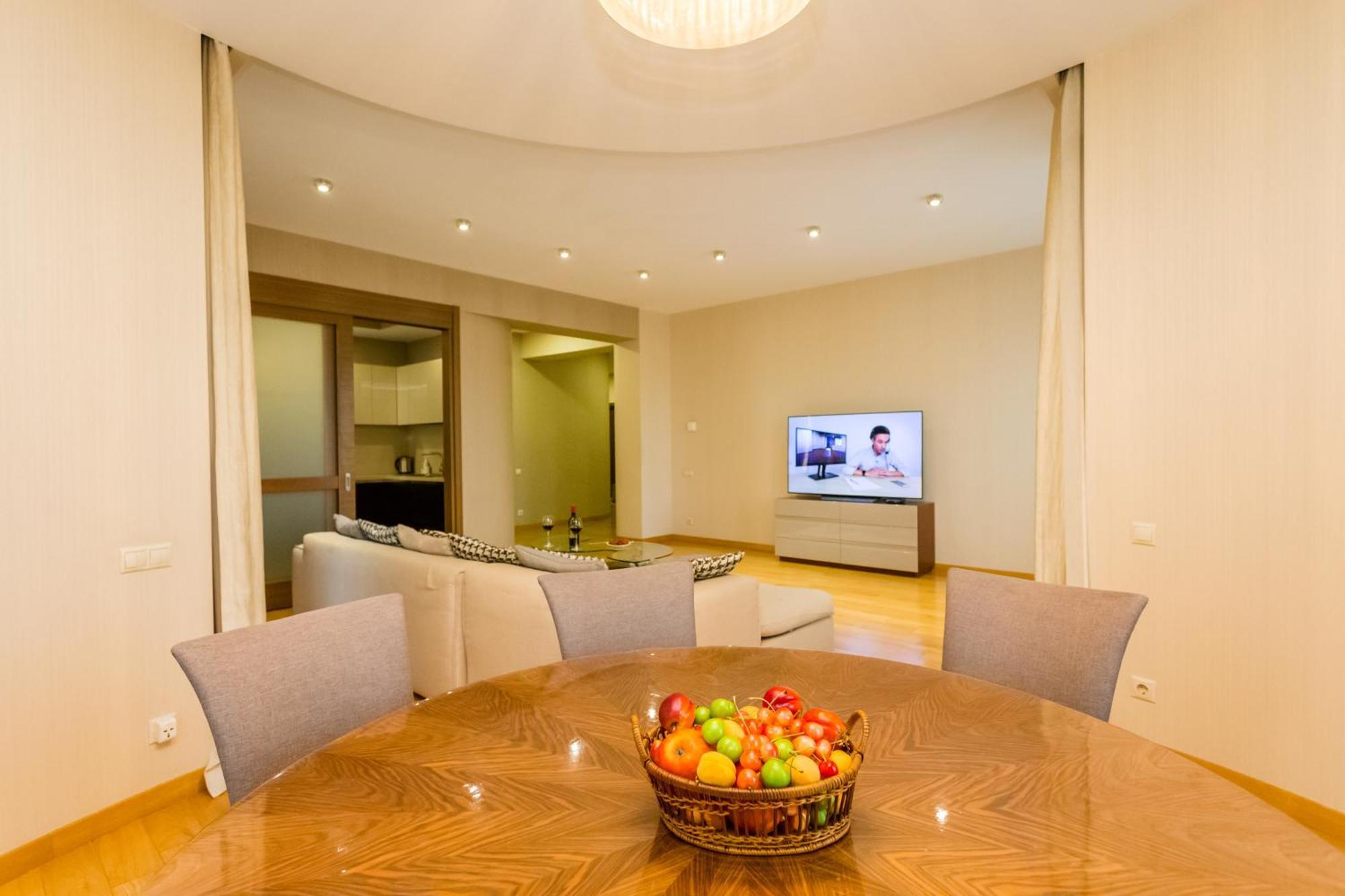 New Age Living Apartment Tbilisi Exterior foto
